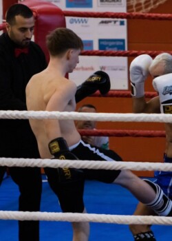 Lowkick_1-8364-scaled